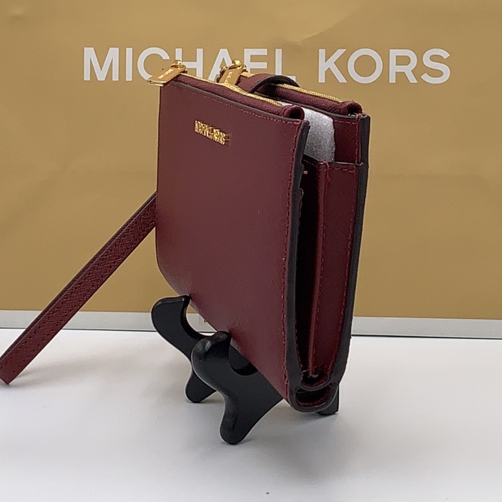 MICHAEL KORS LARGE DOUBLE ZIP WRISTLET WALLET DARK CHERRY COLOR MERLOT M… - Picture 9 of 16